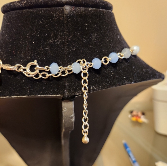 Beaded Necklace EUC - Picture 2 of 4